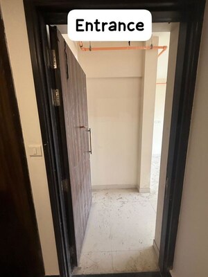 Building Lobby in 1.5 BHK Apartment at Sheth Avante, Kanjurmarg West – for Sale
