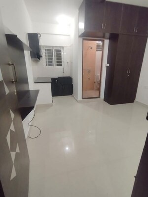 1 RK Builder Floor For Rent in Brookefield