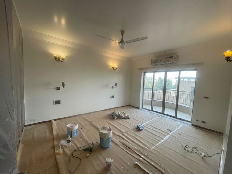 Room, sector 22 4 Bedroom 2500 Sq.Ft. Builder Floor In Sector 22 Gurgaon 10549197