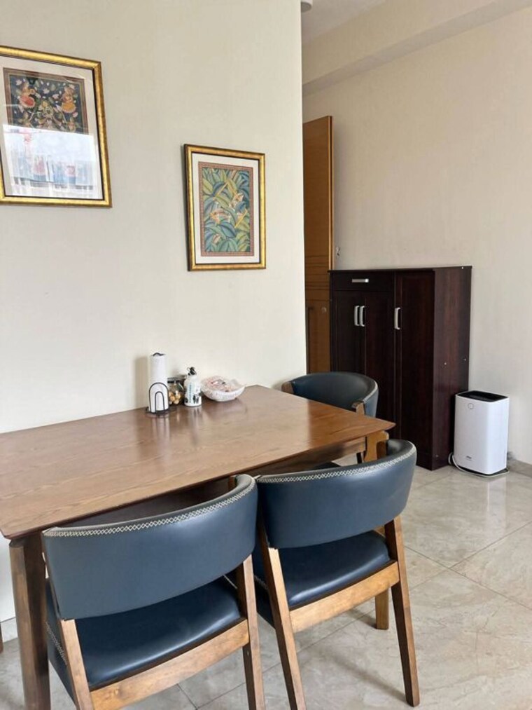 Team Area, tata-aveza-phase-2 3 Bedroom 950 Sq.Ft. Apartment In Mulund East Mumbai 10549227