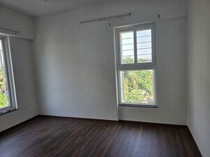 Room in 3 BHK Apartment at Prathamesh Sanskruti, Navi Peth – for Rent
