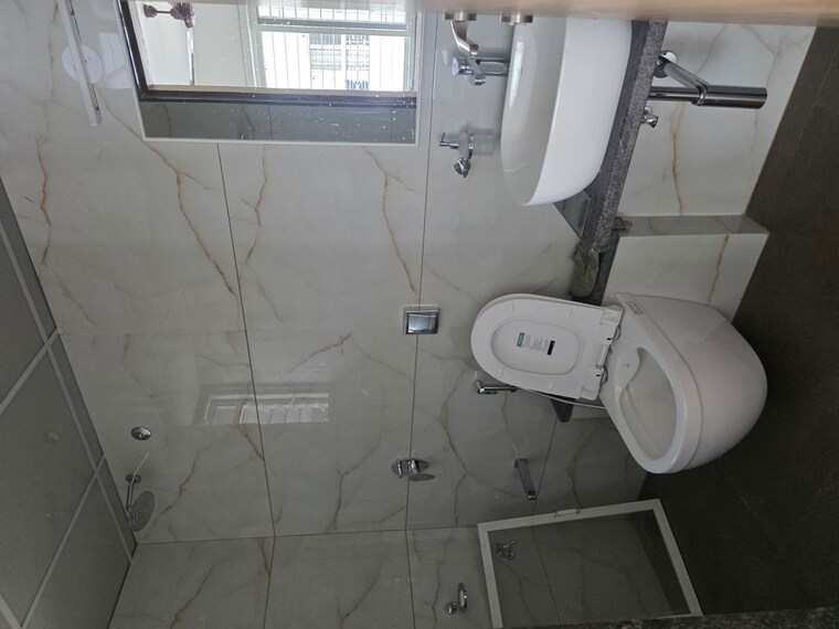 Bathroom, prathamesh-sanskruti 3 Bedroom 1450 Sq.Ft. Apartment In Navi Peth Pune 10549267