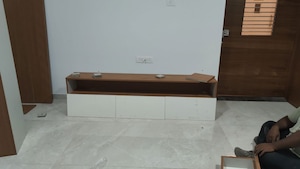 Furnished Amenities in 3 BHK Apartment at Prathamesh Sanskruti, Navi Peth – for Rent