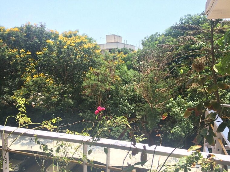 Balcony, rodrigues-villa 3 Bedroom 800 Sq.Ft. Apartment In Lbs Marg Mumbai 10549279