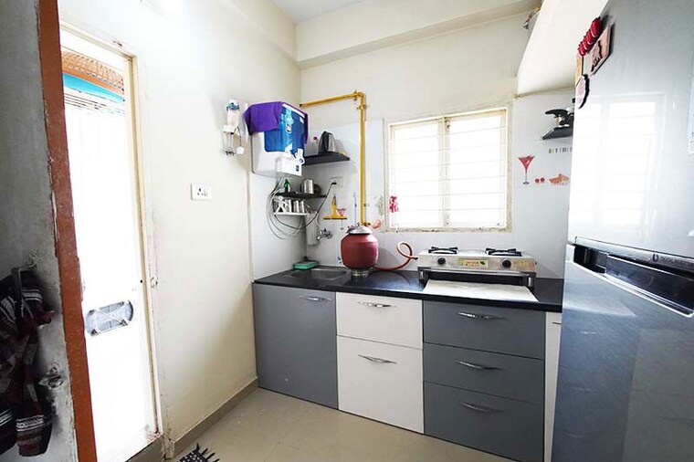 Kitchen, nava naroda 2 Bedroom 105 Sq.Yd. Apartment In Nava Naroda Ahmedabad 10549311