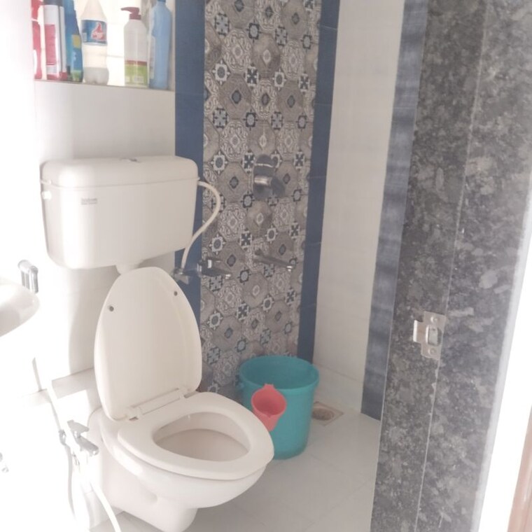 Bathroom, neel-sidhi-infinity 1.5 Bedroom 850 Sq.Ft. Apartment In Khanda Colony Navi Mumbai 10549300