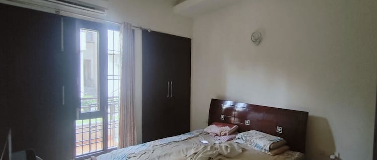 Bedroom, sector 23 3 Bedroom 1500 Sq.Ft. Builder Floor In Sector 23 Gurgaon 10549310