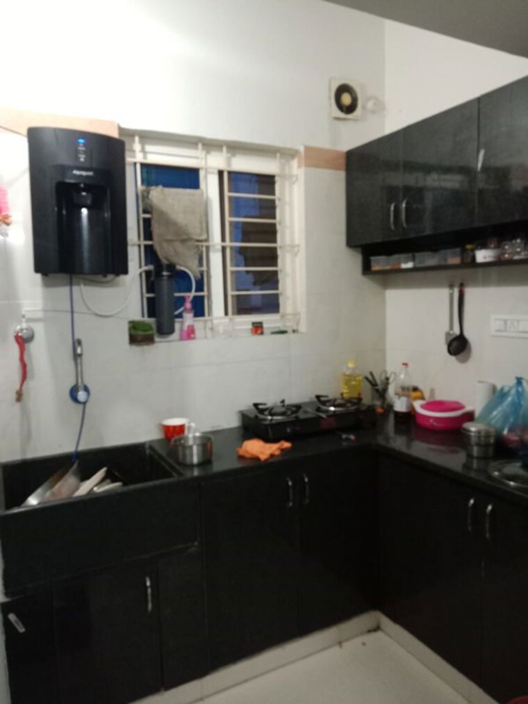 Kitchen, aecs layout 1 Bedroom 600 Sq.Ft. Builder Floor In Aecs Layout Bangalore 10549312
