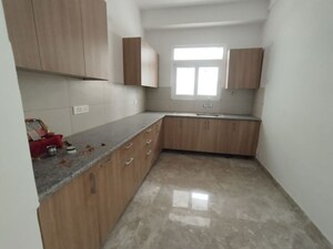 Kitchen in 4 BHK Builder Floor at SS Linden, Sector 84 – for Sale