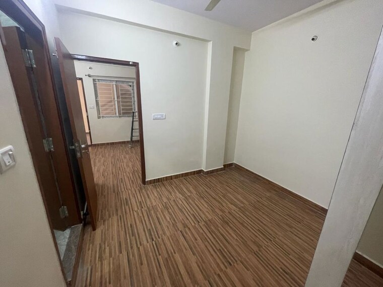 Room, aecs layout 1 Bedroom 550 Sq.Ft. Builder Floor In Aecs Layout Bangalore 10549334