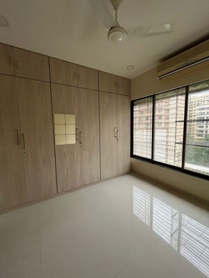 Room in 2 BHK Apartment at Tilak Indrayani, Tilak Nagar – for Rent