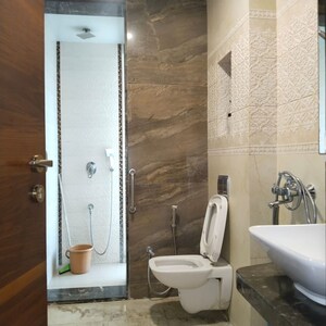Bathroom in 4 BHK Apartment at Ganga Tower II, Chembur – for Sale