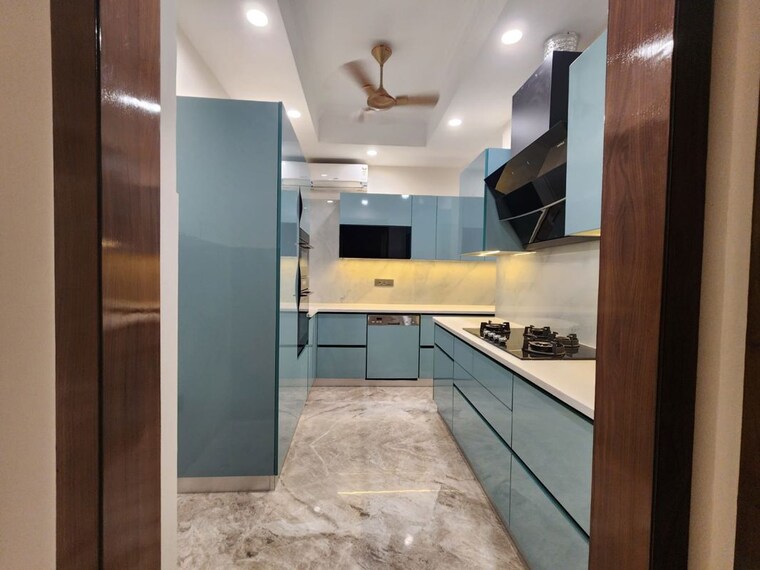 Kitchen, dlf phase ii 3 Bedroom 2000 Sq.Ft. Builder Floor In Dlf Phase ii Gurgaon 10549372
