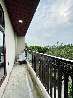 Balcony in 1 BHK Builder Floor at Saket – for Rent