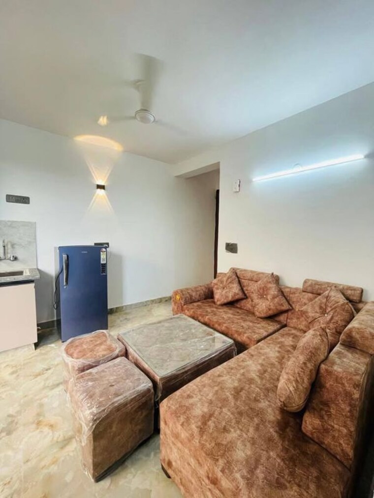 Living Room, saket 1 Bedroom 500 Sq.Ft. Builder Floor In Saket Delhi 10549400