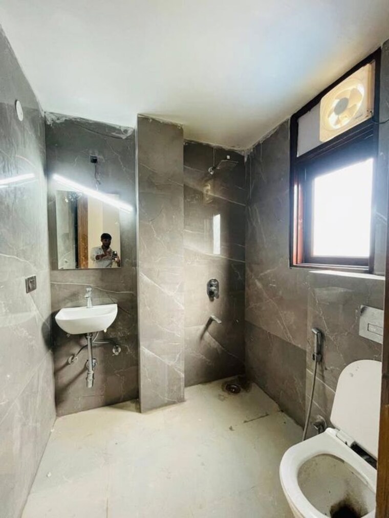 Bathroom, saket 1 Bedroom 500 Sq.Ft. Builder Floor In Saket Delhi 10549400