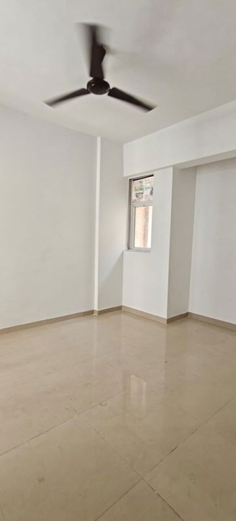 Room, godrej-emerald 2 Bedroom 950 Sq.Ft. Apartment In Ghodbunder Road Thane 10549405