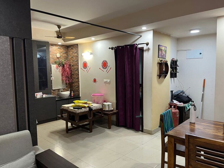 Living Room, sln-lake-front 3 Bedroom 1429 Sq.Ft. Apartment In Kadugodi Bangalore 10549401