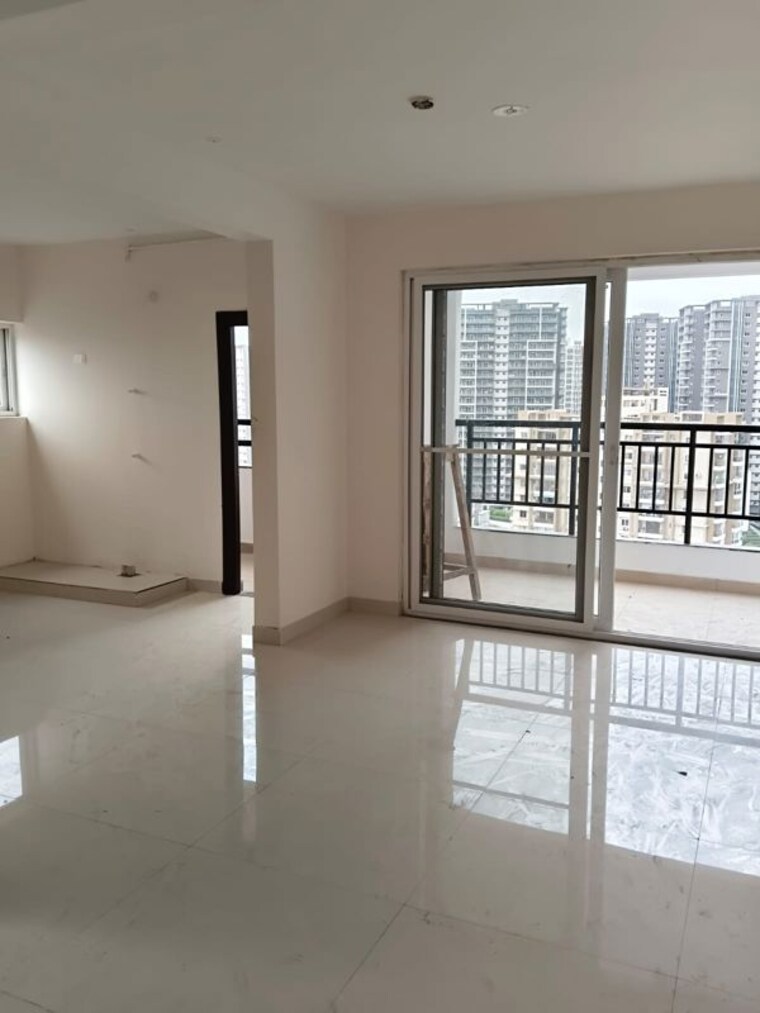 Room, smr-vinay-iconia-hyderabad 3 Bedroom 2435 Sq.Ft. Apartment In Kondapur Hyderabad 10549416