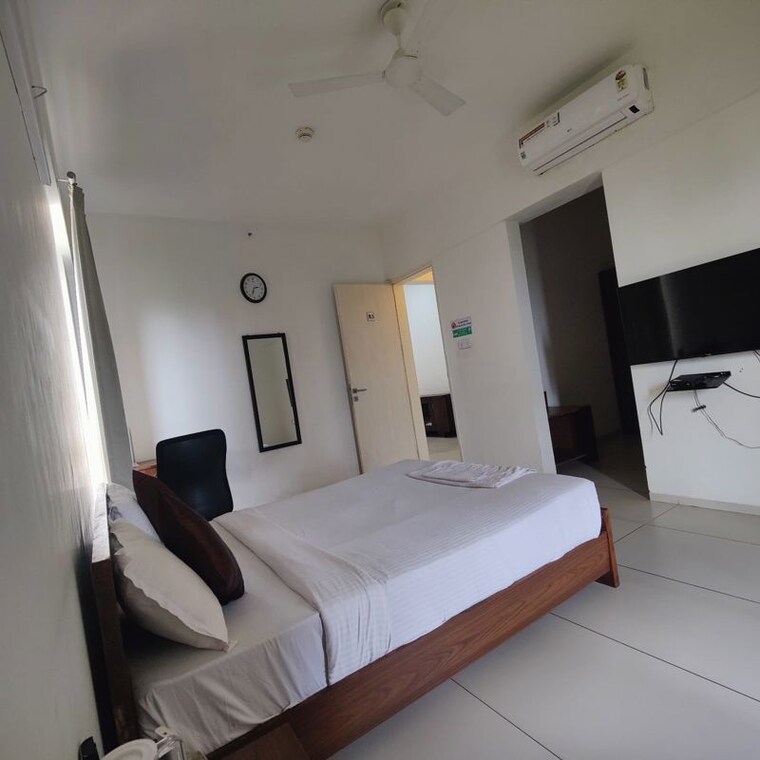 Bathroom, kolte-patil-24k-opula 4 Bedroom 2163 Sq.Ft. Apartment In Pimple Nilakh Pune 10549435