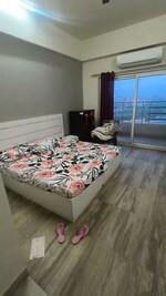 1 Rk  435 Sq.Ft. Apartment in Paramount Golfforeste