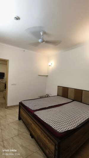 Bedroom in 2 BHK Apartment at Gaur City 7th Avenue, Sector 4 Greater Noida – for Rent