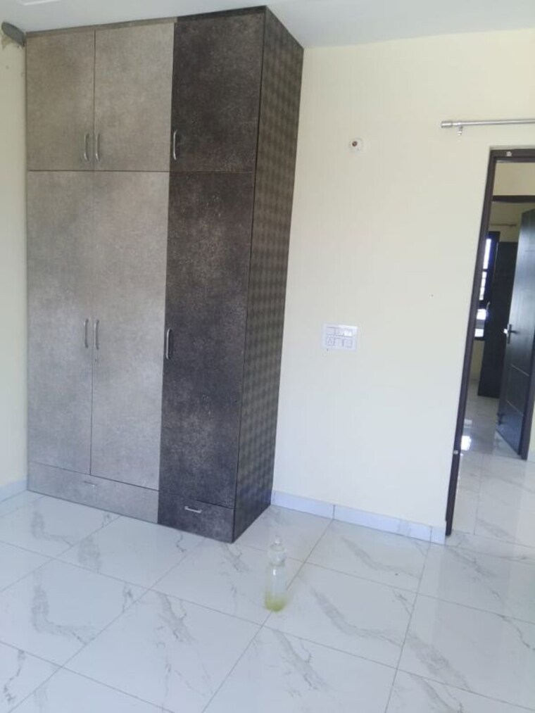 undefined, aerocity 3 Bedroom 200 Sq.Yd. Builder Floor In Aerocity Mohali 10549460