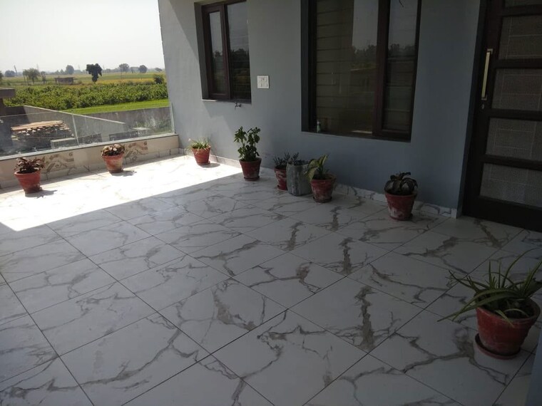  Parking, aerocity 3 Bedroom 200 Sq.Yd. Builder Floor In Aerocity Mohali 10549460