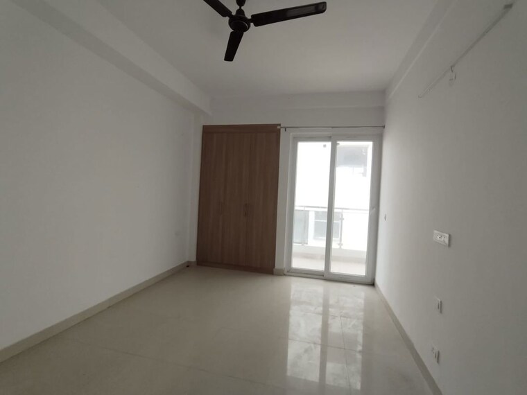 Room, ss-linden 4 Bedroom 2700 Sq.Ft. Builder Floor In Sector 84 Gurgaon 10549464