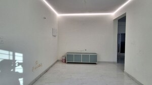 Room in 3 BHK Apartment at Madhapur – for Rent