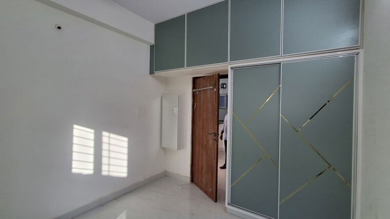 Room, madhapur 3 Bedroom 1700 Sq.Ft. Apartment In Madhapur Hyderabad 10549479