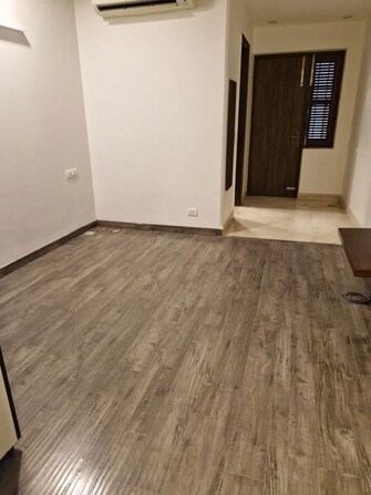 4 BHK + Prayer Room,Servant Room 3717 Sq.Ft. Apartment in M3M Altitude