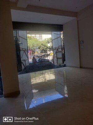 Parking in  Showroom at Malad West – for Sale