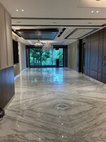 3 BHK 250 Sq.Yd. Builder Floor in Sector 14