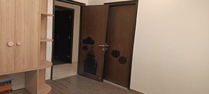 Room in 4 BHK Apartment at Tata Primanti-Executive Apartments, Sector 72 – for Rent