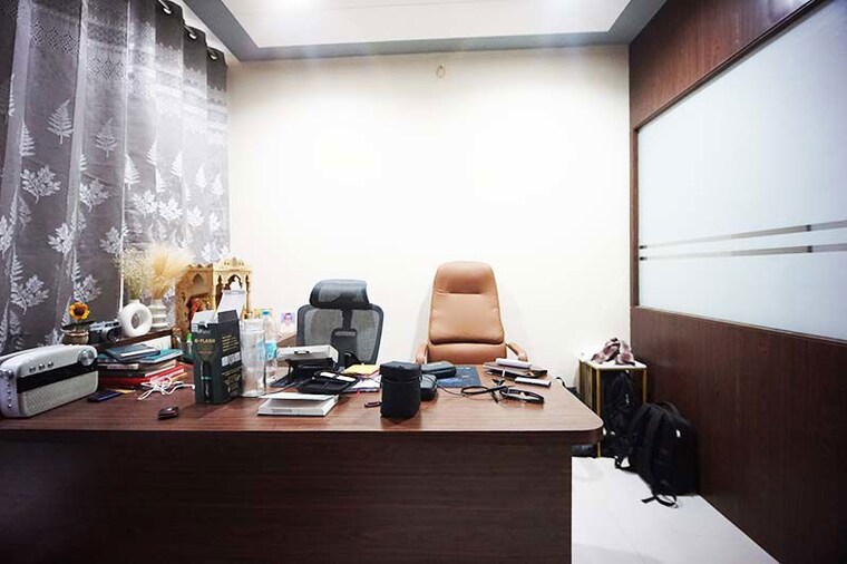 Team Area, sola Commercial Office Space 760 Sq.Ft. In Sola Ahmedabad 10549440