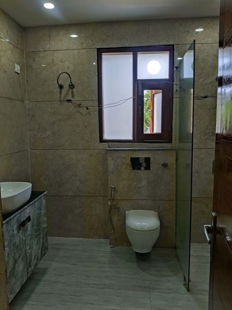Bathroom, vip road 3 Bedroom 1650 Sq.Ft. Independent House In Vip Road Zirakpur 10549537