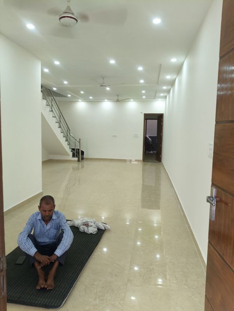 undefined, vip road 3 Bedroom 1650 Sq.Ft. Independent House In Vip Road Zirakpur 10549537