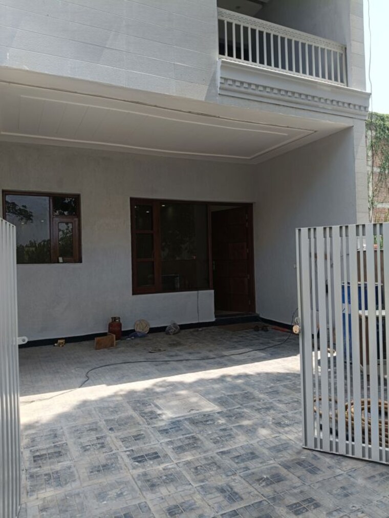 Exterior View, vip road 3 Bedroom 1650 Sq.Ft. Independent House In Vip Road Zirakpur 10549537