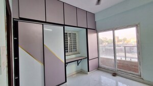 Room in 3 BHK Apartment at Madhapur – for Rent