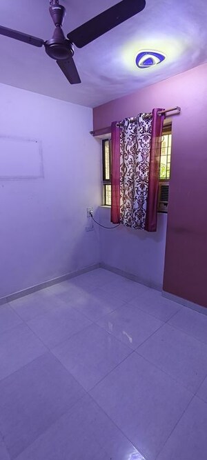 Room in 2 BHK Apartment at RNA Broadway Avenue, Mira Road – for Sale