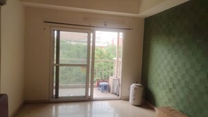 Room in 3 BHK Apartment at Mahagun Maple, Sector 50 – for Sale