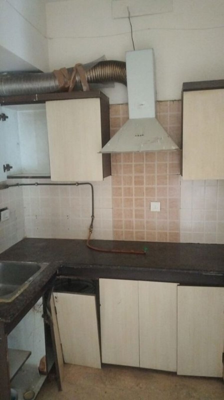 Kitchen, mahagun-maple 3 Bedroom 1575 Sq.Ft. Apartment In Sector 50 Noida 10549559