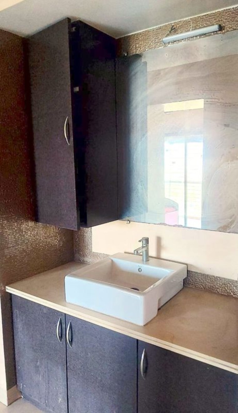 Bathroom, sai-nagar-chs 2 Bedroom 930 Sq.Ft. Apartment In Kalamboli Navi Mumbai 10549587