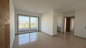 Room in 2 BHK Apartment at Northcape Venicia, Baner – for Rent