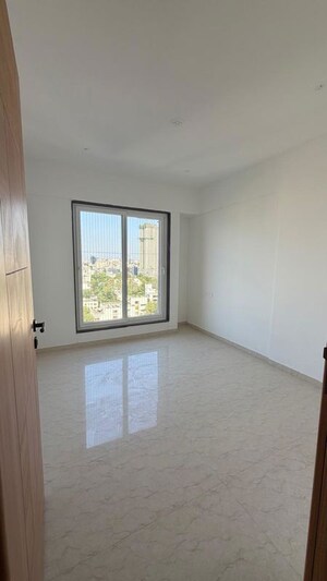 Room in 2 BHK Apartment at Northcape Venicia, Baner – for Rent
