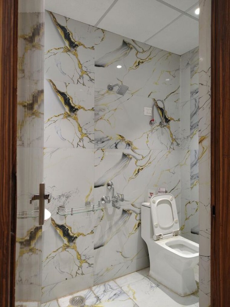 Bathroom, sector 1 greater noida 3 Bedroom 1480 Sq.Ft. Builder Floor In Sector 1 Greater Noida Greater Noida 10549592