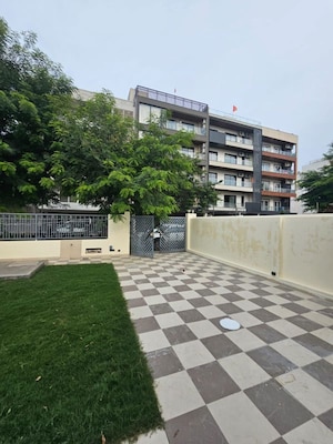 2 BHK Apartment – Exterior View View at DLF Alameda, Sector 73 - for Rent