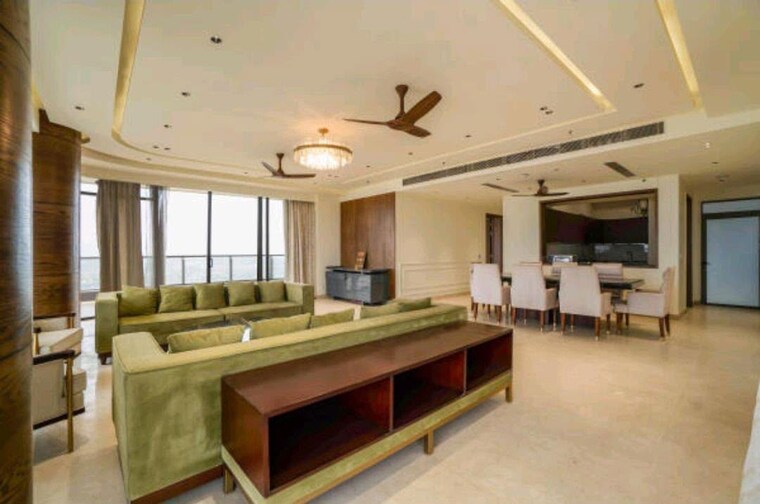 Living Room, paras-quartier 4 Bedroom 6000 Sq.Ft. Apartment In Gwal Pahari Gurgaon 10549603