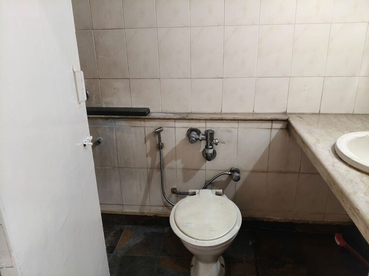 Bathroom, neelsidhi-atlantis 2 Bedroom 1250 Sq.Ft. Apartment In Nerul Navi Mumbai 10549619